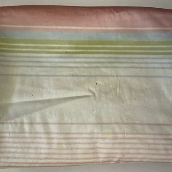 Pottery Barn Kids 100% Silk Curtain Striped 50“x63“ - Picture 2 of 11